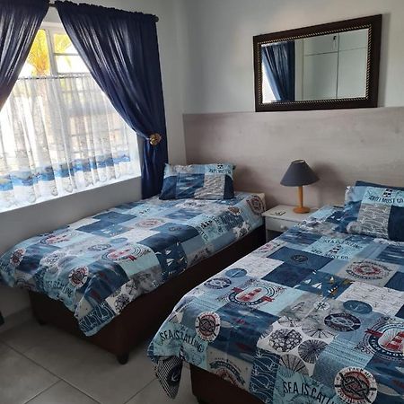 Flamingo Park Langebaan, 2 Bedroom Apartment エクステリア 写真